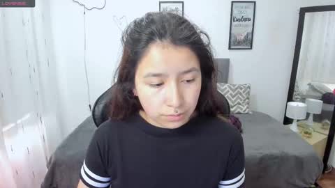 Amy sophia 3 online show from 17, 9, 2025