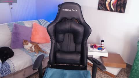 Snapshot of amy_stiward chatting on 9, 12, 2024 Mia Cristancho online show from 9, 12, 2024