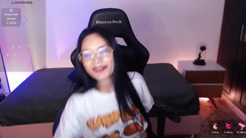 Snapshot of amy_stiward chatting on 3, 12, 2025 Mia Cristancho online show from 3, 12, 2025