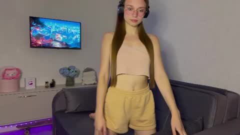 Snapshot of amy_yammy3 chatting on 24, 6, 2026 Amy online show from 24, 6, 2026