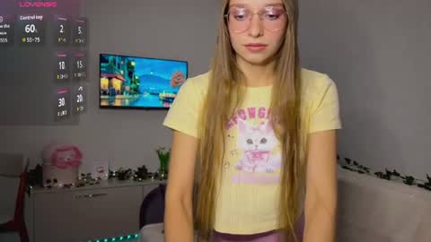 Snapshot of amy_yammy3 chatting on 29, 7, 2026 Amy online show from 29, 7, 2026