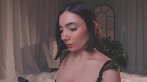 Amy Armstrong online show from 23, 3, 2026