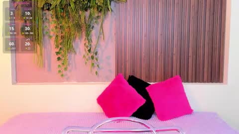 My name is AMY... Nice to meet you  thumb up me please its important online show from 2, 10, 2025