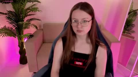 amycherryberry online show from 3, 10, 2025