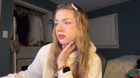 Amy online show from 12, 11, 2025