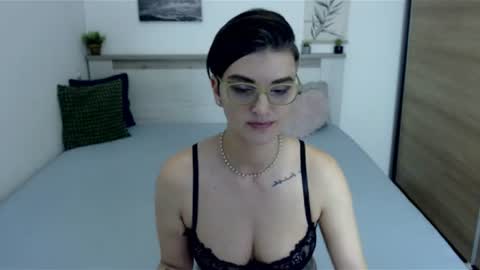 Snapshot of amylexy chatting on 16, 7, 2026 Hi there guys My pleasure in your hands pvt is open online show from 16, 7, 2026
