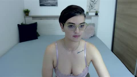 Snapshot of amylexy chatting on 18, 7, 2026 Hi there guys My pleasure in your hands pvt is open online show from 18, 7, 2026