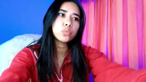 Amy ... Nice to meet u   thumb up me please its important online show from 29, 11, 2025