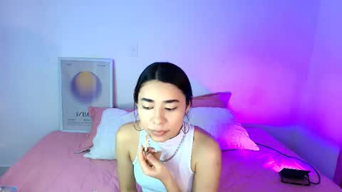 Amy ... Nice to meet u   thumb up me please its important online show from 17, 4, 2026