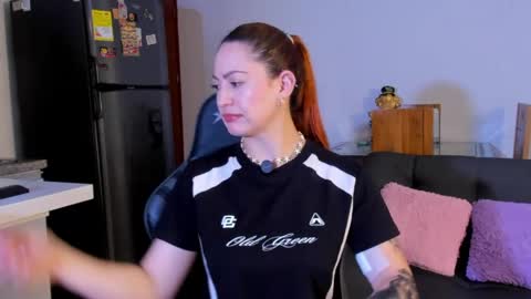 Snapshot of amypond__ chatting on 11, 4, 2026 Amy online show from 11, 4, 2026