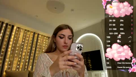 Snapshot of amyvilvet chatting on 31, 5, 2026 amyvilvet online show from 31, 5, 2026