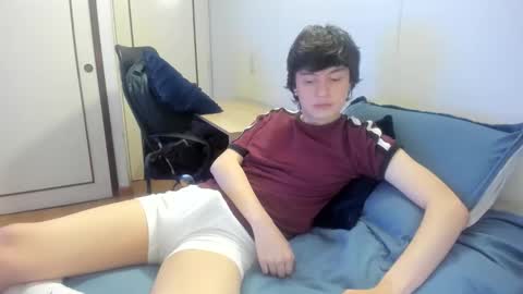 Snapshot of an0nymouse3 chatting on 10, 6, 2026 Alex online show from 10, 6, 2026