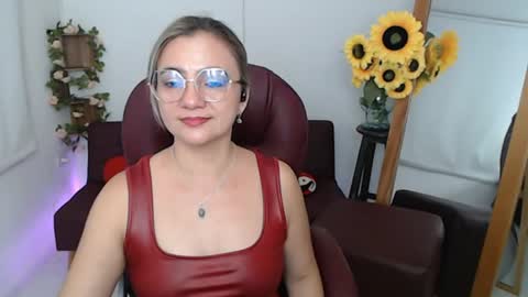 Snapshot of ana_hotmilf chatting on 10, 6, 2026 Ana online show from 10, 6, 2026