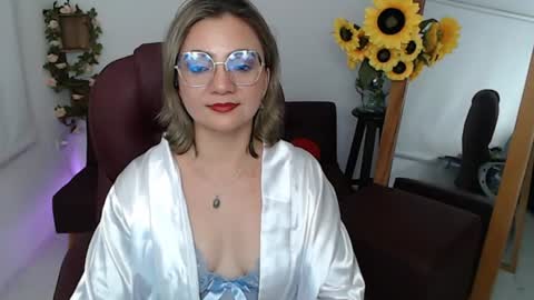 Snapshot of ana_hotmilf chatting on 4, 7, 2026 Ana online show from 4, 7, 2026