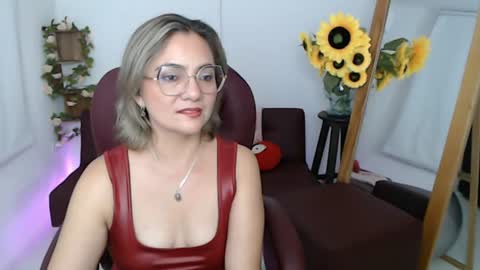Snapshot of ana_hotmilf chatting on 16, 7, 2026 Ana online show from 16, 7, 2026