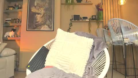 Ana Maria online show from 15, 9, 2025