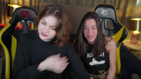 Sweet girls online show from 29, 1, 2025