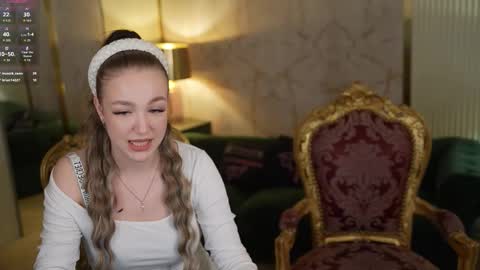 Snapshot of anabel2054 chatting on 26, 11, 2025 Sweet girls online show from 26, 11, 2025