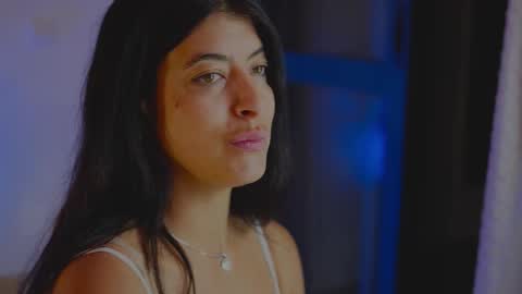 anabelcurvy online show from 4, 11, 2025