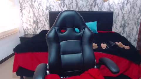 Snapshot of anabella_thompson chatting on 22, 11, 2025 Anabella online show from 22, 11, 2025