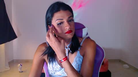 Anabella online show from 11, 1, 2025