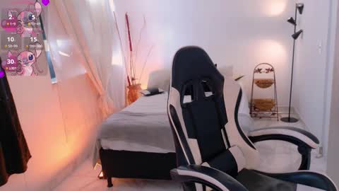 ANABEL WOLF  online show from 23, 11, 2025