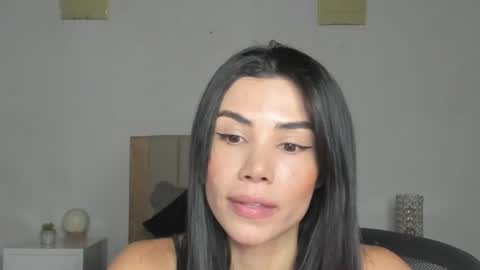 Snapshot of anahenao chatting on 9, 8, 2026 Ana Henao or Annie... Follow me ahenaocb Insta X online show from 9, 8, 2026