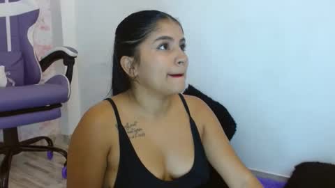 Snapshot of anahi__s chatting on 13, 9, 2025 ANAH online show from 13, 9, 2025