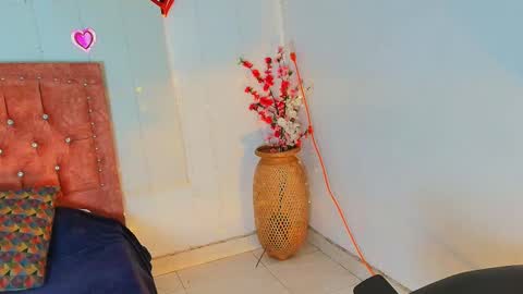 Snapshot of anahiblue04 chatting on 18, 2, 2025 Anahi online show from 18, 2, 2025