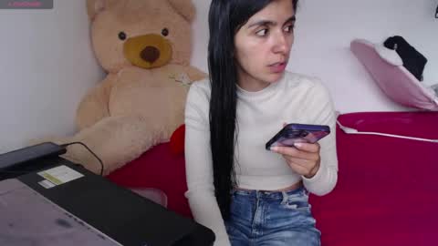 Snapshot of anahibrowns95 chatting on 17, 7, 2026 Anahi Browns online show from 17, 7, 2026