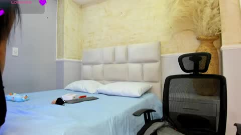 Im Sara  online show from 12, 4, 2026