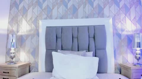   online show from 2, 3, 2025