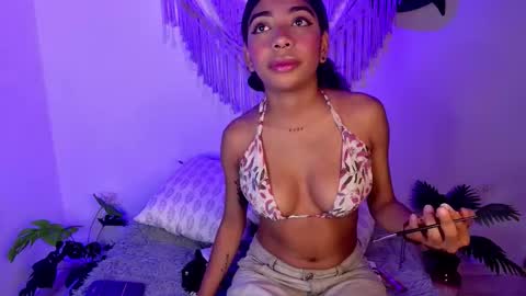 Snapshot of anais_tgn chatting on 19, 10, 2025 anais_tgn online show from 19, 10, 2025