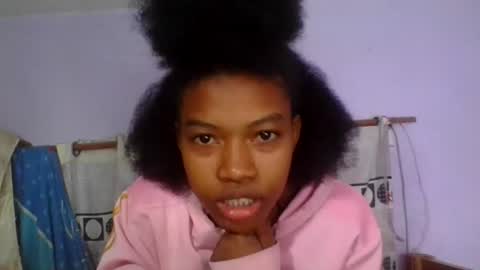 Snapshot of anaissa23 chatting on 20, 6, 2026 anaissa23 online show from 20, 6, 2026