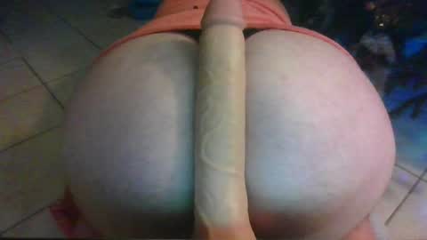 Snapshot of analgod098 chatting on 15, 1, 2025 analgod098 online show from 15, 1, 2025
