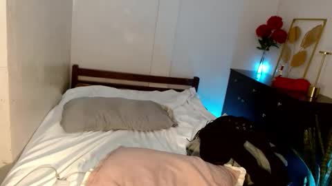 Thena online show from 24, 3, 2026