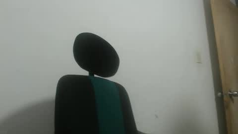 Snapshot of analy_hot chatting on 13, 9, 2025 analy_hot online show from 13, 9, 2025