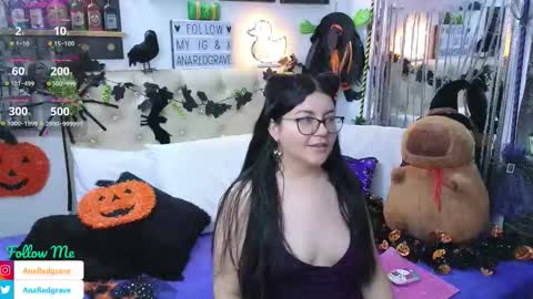 Snapshot of anaredgrave chatting on 1, 11, 2025 Anastasia Redgrave online show from 1, 11, 2025