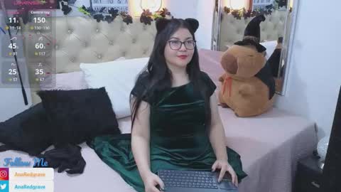 Snapshot of anaredgrave chatting on 23, 11, 2025 Anastasia Redgrave online show from 23, 11, 2025