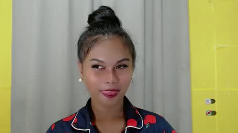 Snapshot of anaruru_ chatting on 10, 1, 2025 ANA online show from 10, 1, 2025