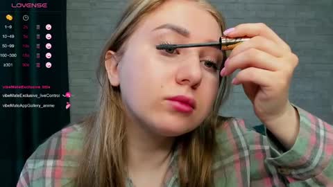 Snapshot of anastasia_gold1 chatting on 17, 5, 2026 anna online show from 17, 5, 2026