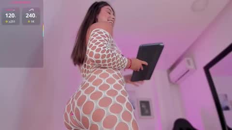 Snapshot of anastasia_lauren chatting on 28, 10, 2025 Ana online show from 28, 10, 2025