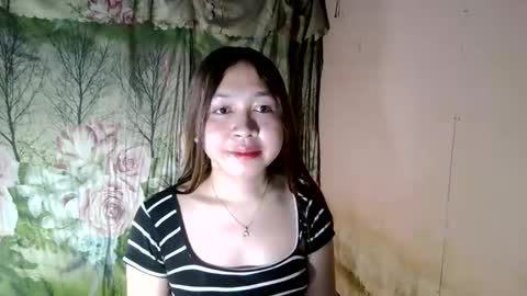 anatanolovexx online show from 15, 4, 2026