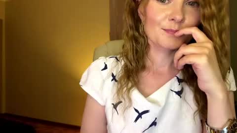 Snapshot of anavelle chatting on 12, 6, 2026 Ana online show from 12, 6, 2026