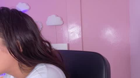 Kendra  online show from 16, 10, 2025