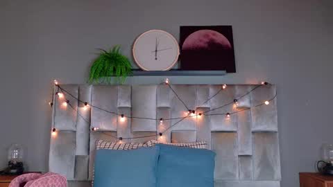 Kendra  online show from 1, 3, 2026