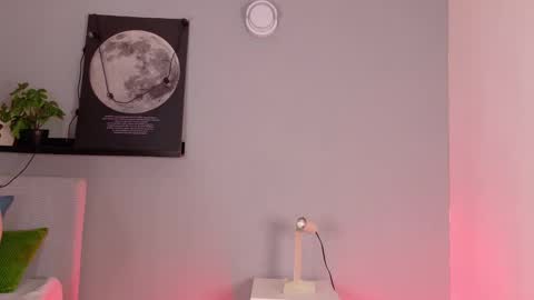 Kendra  online show from 5, 3, 2026