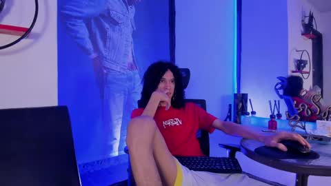 Snapshot of anddy_hugecock chatting on 15, 5, 2026 anddy_hugecock online show from 15, 5, 2026