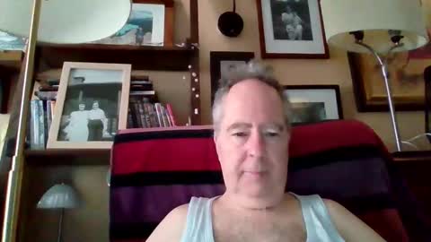 Snapshot of andre6045 chatting on 29, 3, 2026 andre6045 online show from 29, 3, 2026