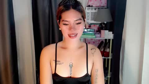 andrea06121998 online show from 12, 4, 2026